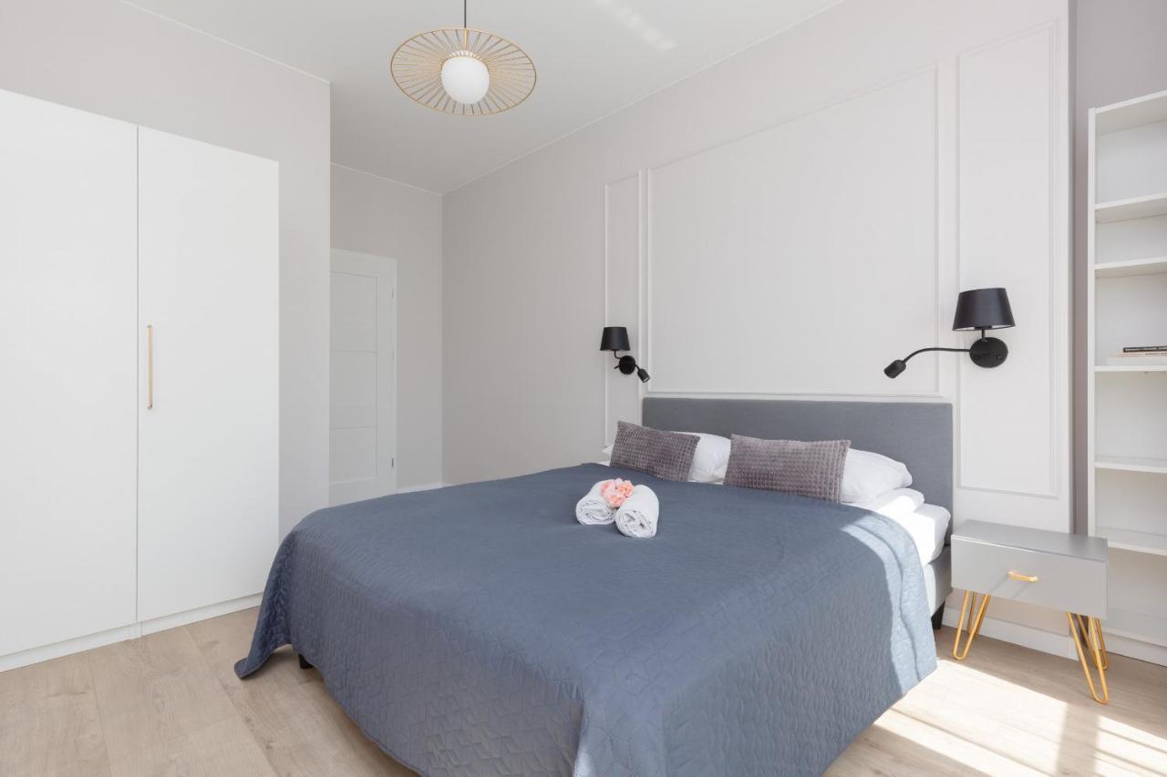 Modern Apartment With Balcony Warsaw Mokotow Aignera By Noclegi Renters Luaran gambar
